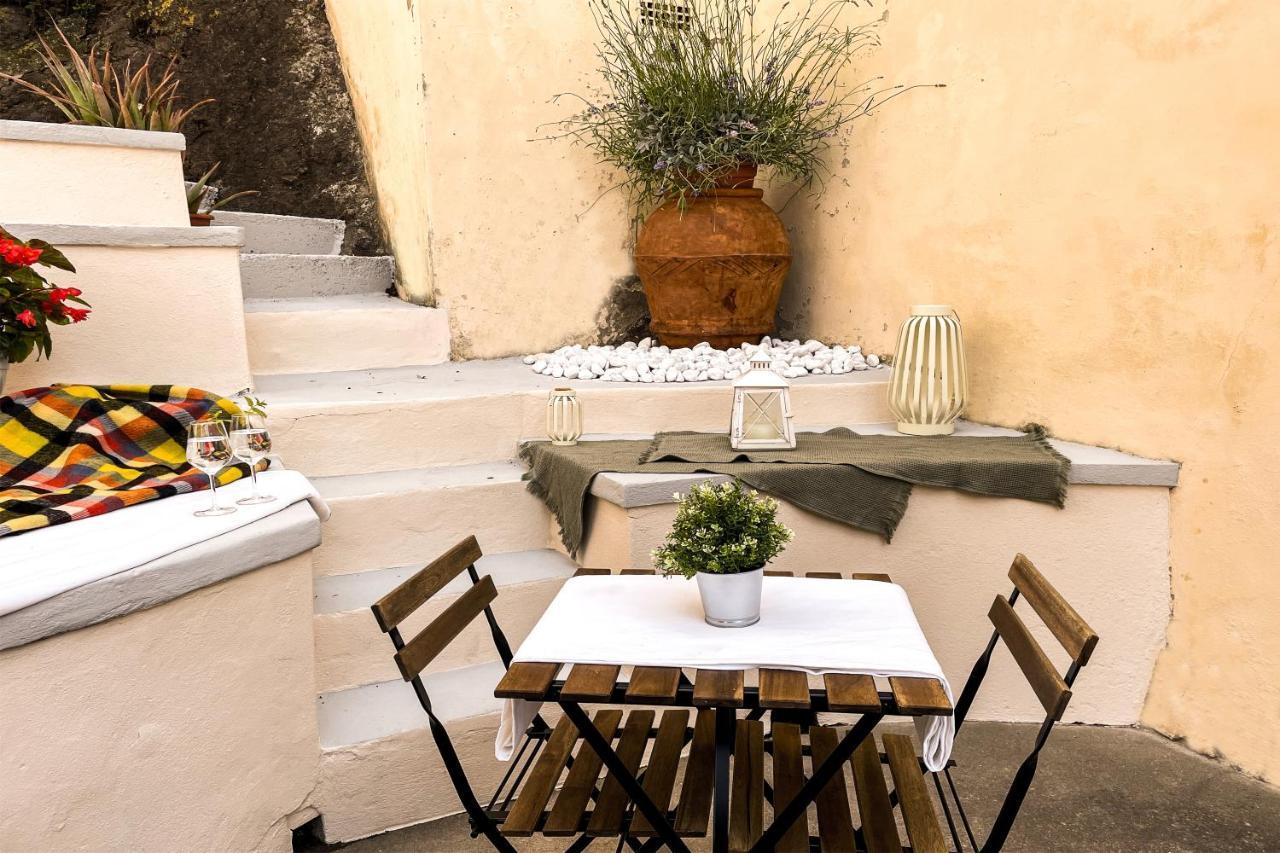 Casa Storica Con Terrazzo Villa Castellina Marittima Exterior photo